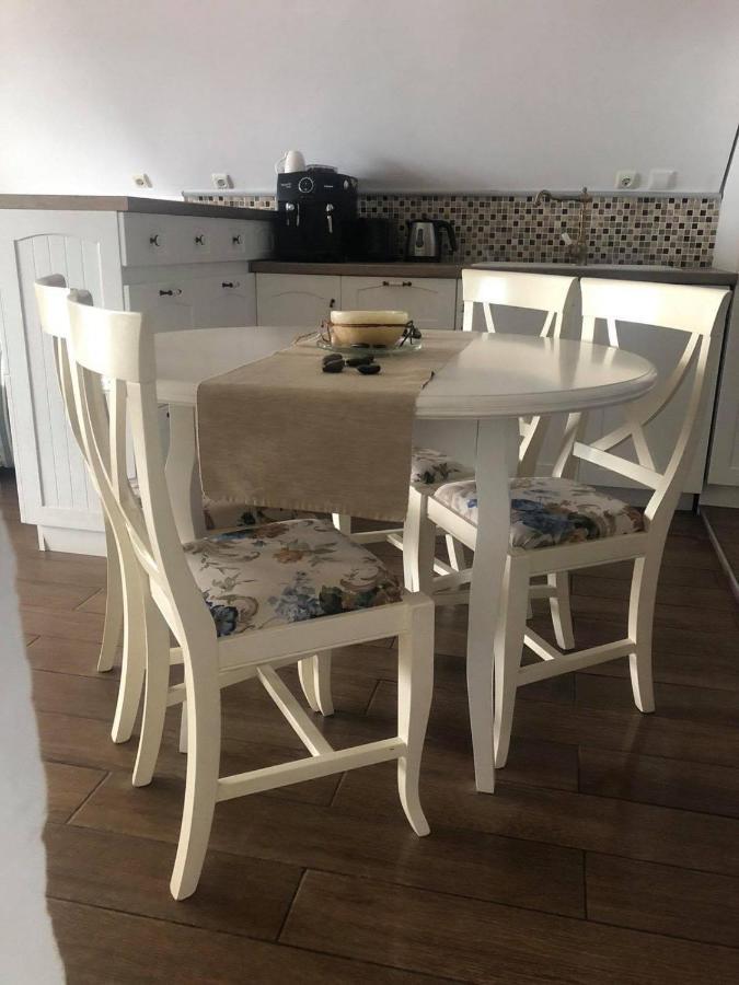 Apartment Nadejda ポモリエ エクステリア 写真