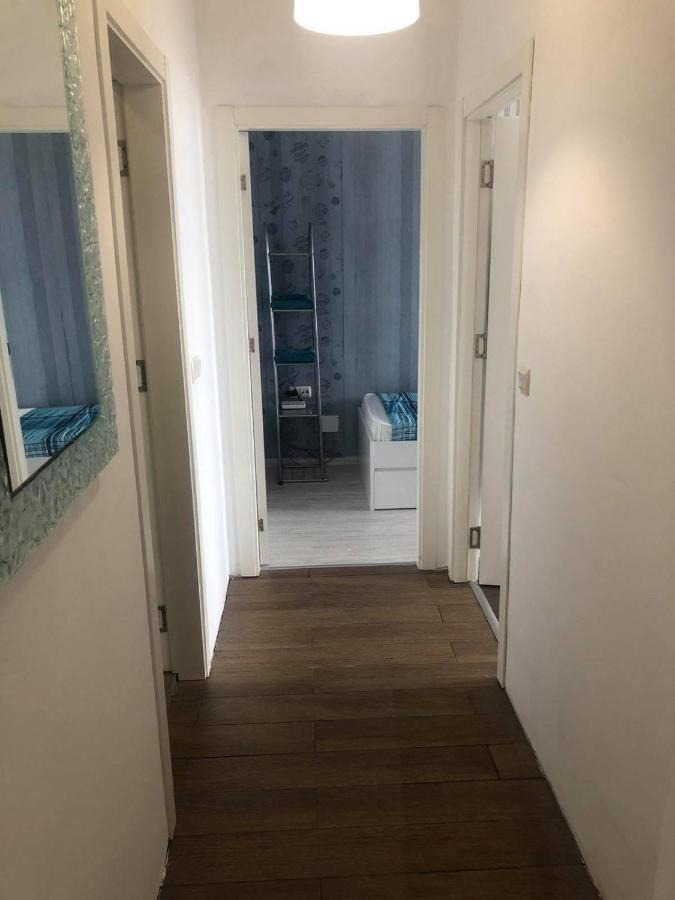 Apartment Nadejda ポモリエ エクステリア 写真