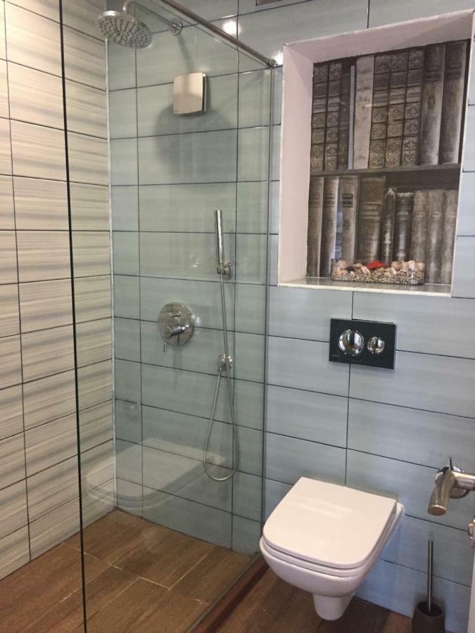 Apartment Nadejda ポモリエ エクステリア 写真